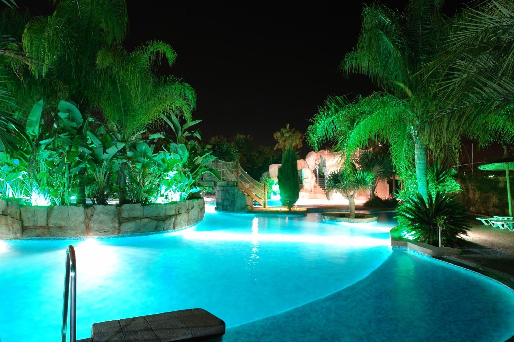 La Marina Resort Exterior photo